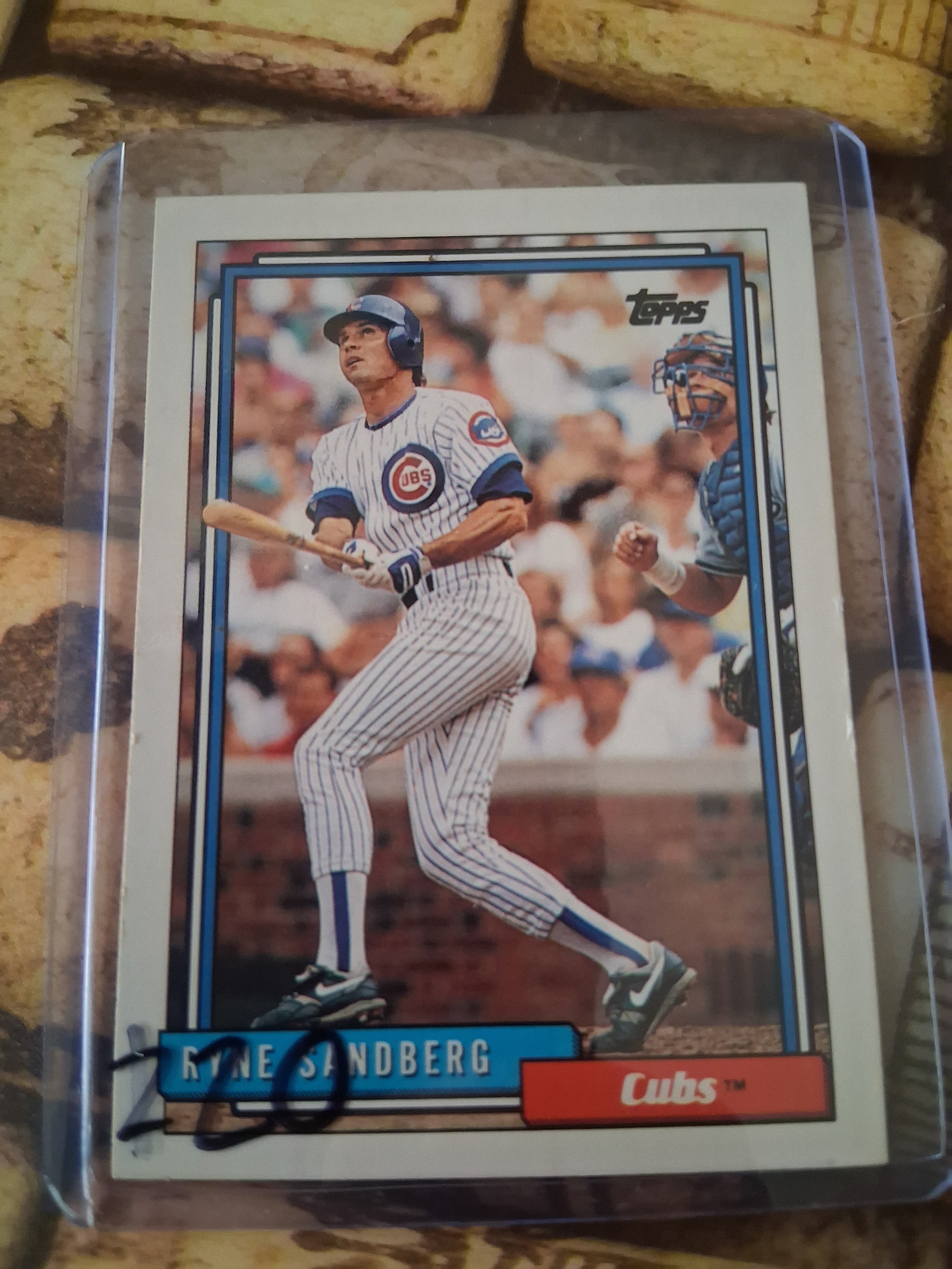 Topps vintage baseball card Ryne Sandberg